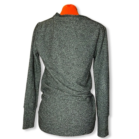 Sweater - Picture 2 of 5